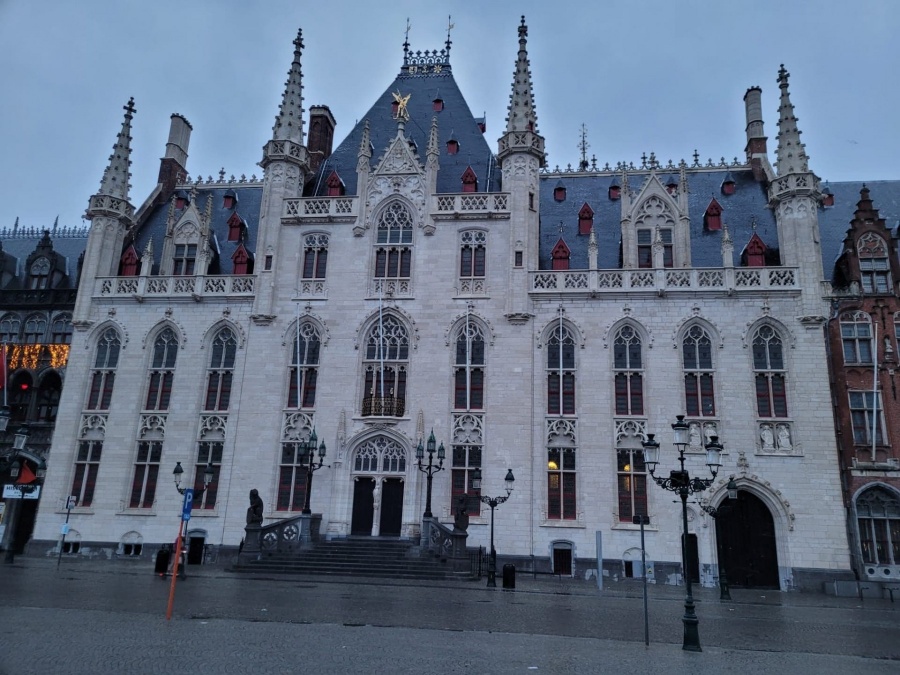 Restauratiewerken Provinciaal Hof zijn gestart Brugge 